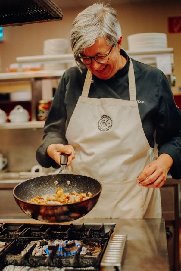 Der Eberhard - Wohnen & Essen Bei Ilse Hotel ซังค์ท มิคาเอล อิน โอเบอร์สไตเออร์มาร์ค ภายนอก รูปภาพ