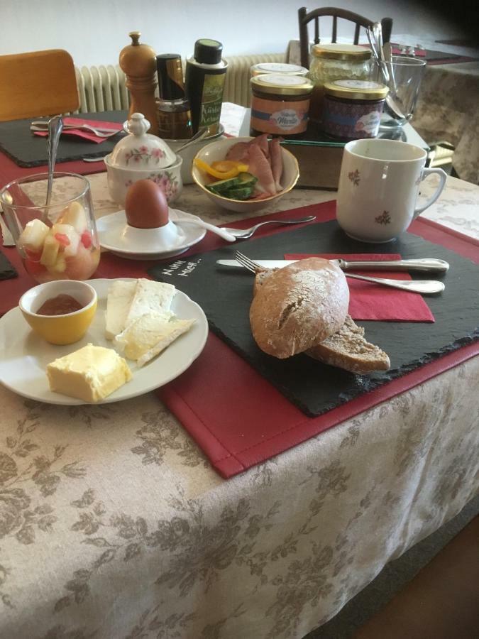 Der Eberhard - Wohnen & Essen Bei Ilse Hotel ซังค์ท มิคาเอล อิน โอเบอร์สไตเออร์มาร์ค ภายนอก รูปภาพ
